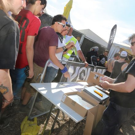 Nova Rock Festival 2014 - Autogrammzelt @Pannonia Fields II