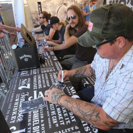 Nova Rock Festival 2014 - Autogrammzelt @Pannonia Fields II