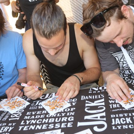 Nova Rock Festival 2014 - Autogrammzelt @Pannonia Fields II