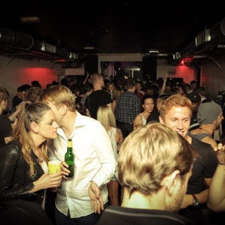 Nachtschwimmer feat. Dusty Kid & Joyce Muniz @ Pratersauna