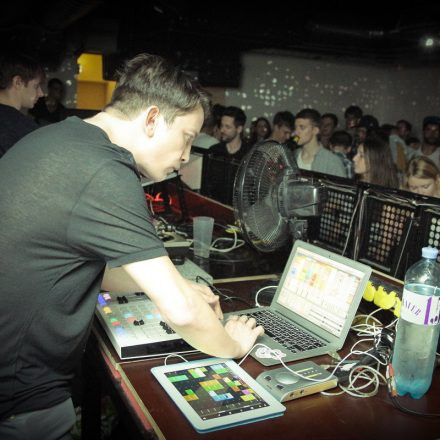 Nachtschwimmer feat. Dusty Kid & Joyce Muniz @ Pratersauna