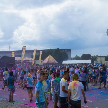 HOLI Festival der Farben St. Pölten