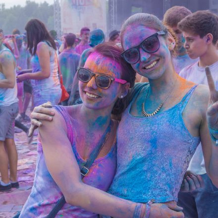 HOLI Festival der Farben St. Pölten