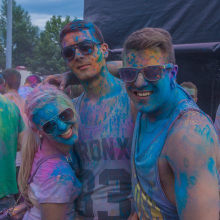 HOLI Festival der Farben St. Pölten
