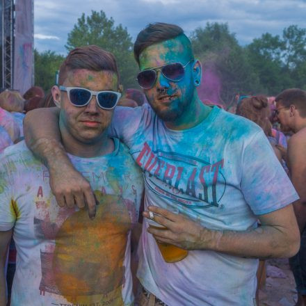 HOLI Festival der Farben St. Pölten