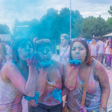 HOLI Festival der Farben St. Pölten
