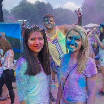 HOLI Festival der Farben St. Pölten