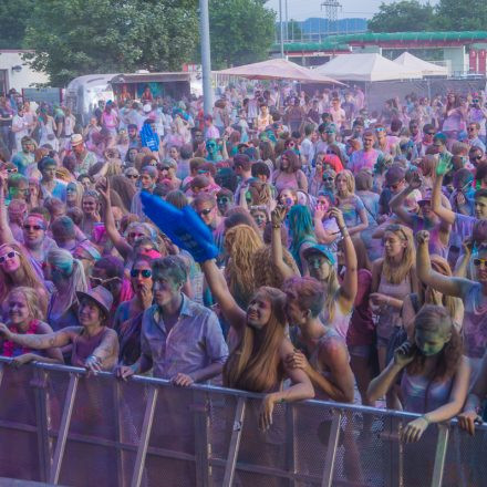 HOLI Festival der Farben St. Pölten