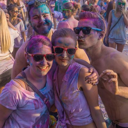 HOLI Festival der Farben St. Pölten