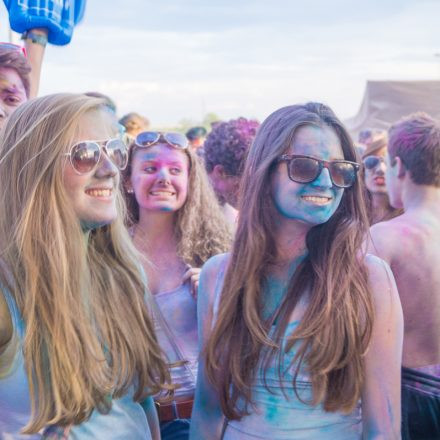 HOLI Festival der Farben St. Pölten