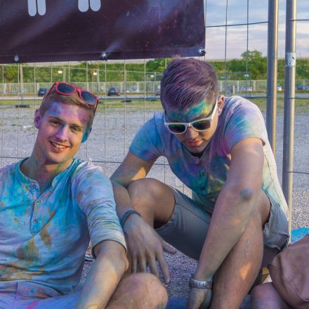 HOLI Festival der Farben St. Pölten