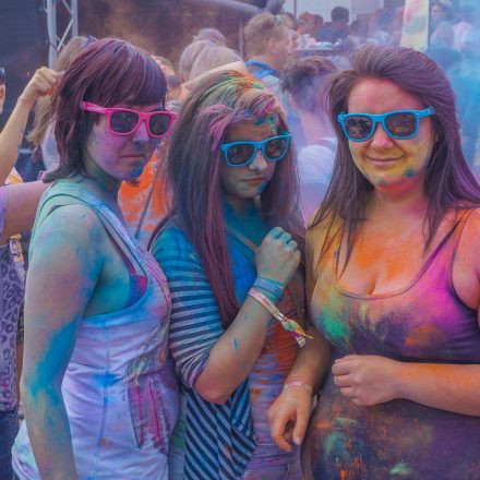 HOLI Festival der Farben St. Pölten