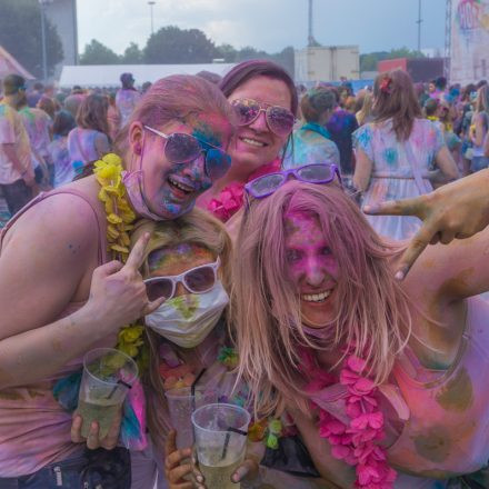 HOLI Festival der Farben St. Pölten