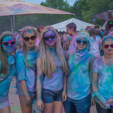 HOLI Festival der Farben St. Pölten