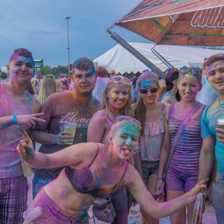 HOLI Festival der Farben St. Pölten