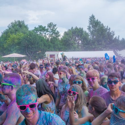 HOLI Festival der Farben St. Pölten