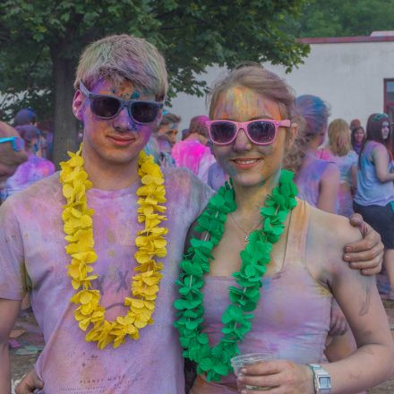 HOLI Festival der Farben St. Pölten