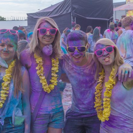 HOLI Festival der Farben St. Pölten