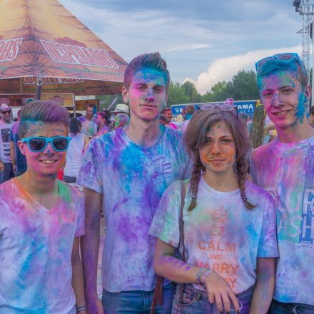 HOLI Festival der Farben St. Pölten