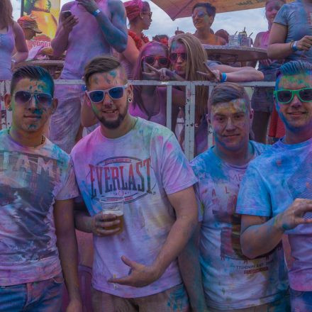 HOLI Festival der Farben St. Pölten