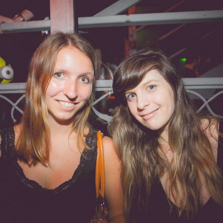 FLUC SOMMERFEST @ FLUC + FLUC WANNE