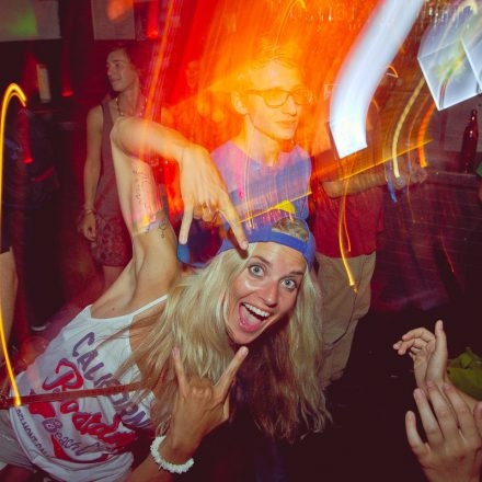 Switch! pres. DJ Version @ Camera