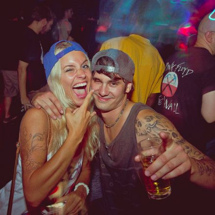 Switch! pres. DJ Version @ Camera