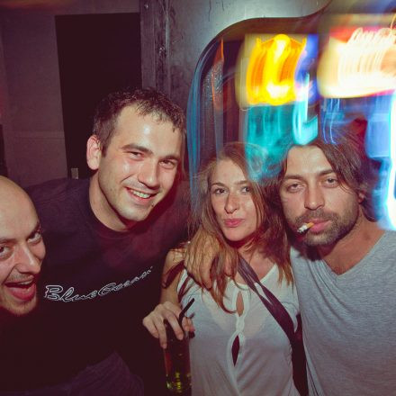 Switch! pres. DJ Version @ Camera