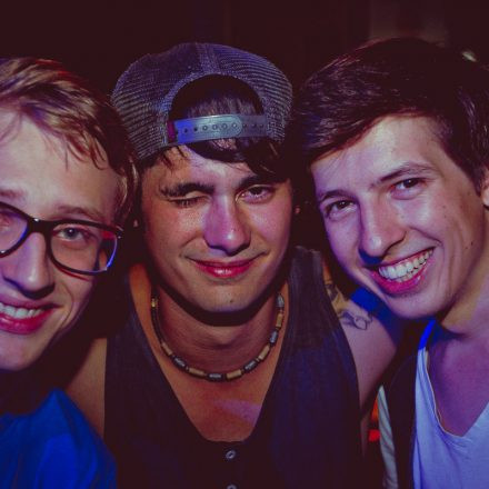 Switch! pres. DJ Version @ Camera