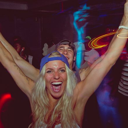 Switch! pres. DJ Version @ Camera