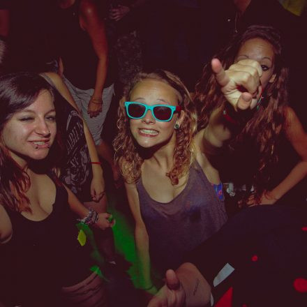 Switch! pres. DJ Version @ Camera