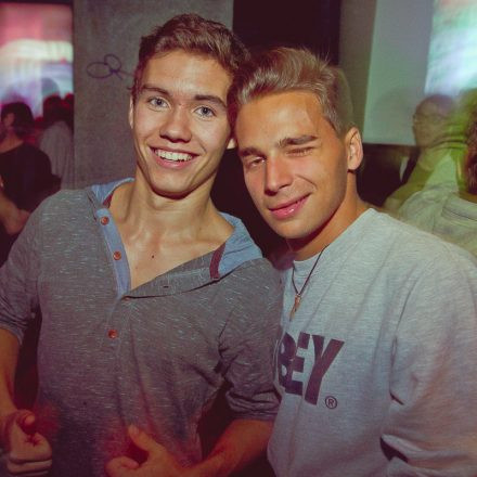 Switch! pres. DJ Version @ Camera