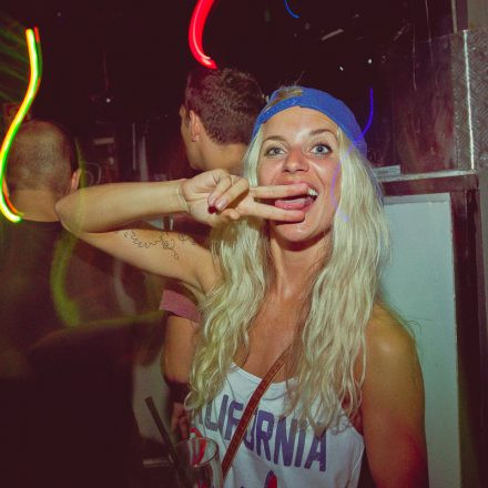 Switch! pres. DJ Version @ Camera