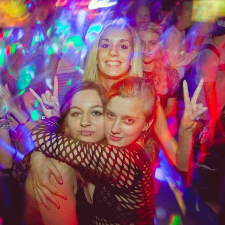 Switch! pres. DJ Version @ Camera