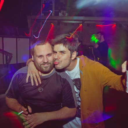 Switch! pres. DJ Version @ Camera