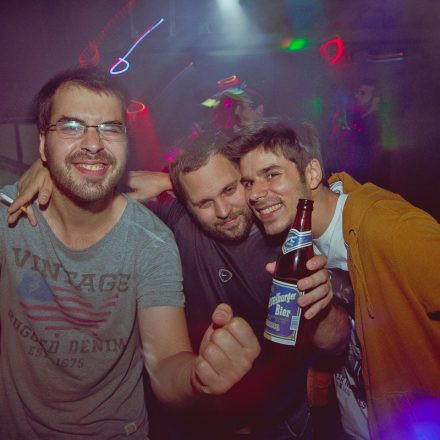 Switch! pres. DJ Version @ Camera