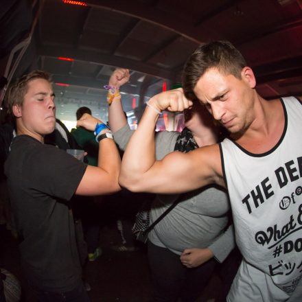 Frequency Festival 2014 Night 1 Part 1 @ Green Park