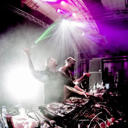 Frequency Festival 2014 Night 1 Part 1 @ Green Park