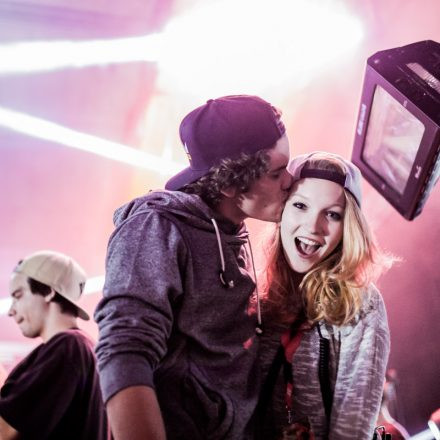 Frequency Festival 2014 Night 1 Part 1 @ Green Park