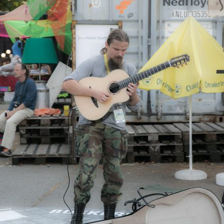 Buskers Festival Day 1 // Part 2 @ Karlsplatz