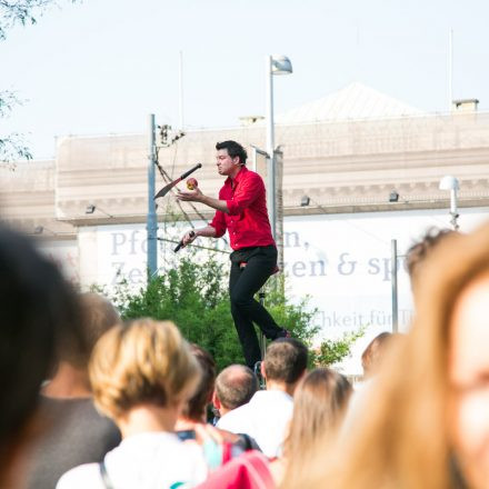 Buskers Festival Day 1 // Part 2 @ Karlsplatz