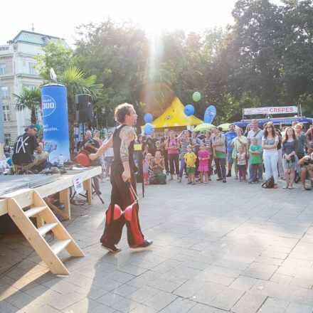 Buskers Festival Day 1 // Part 2 @ Karlsplatz