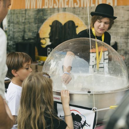 Buskers Festival Day 1 // Part 3 @ Karlsplatz