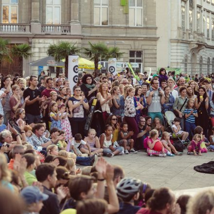 Buskers Festival Day 2 Part 1 @ Karlsplatz