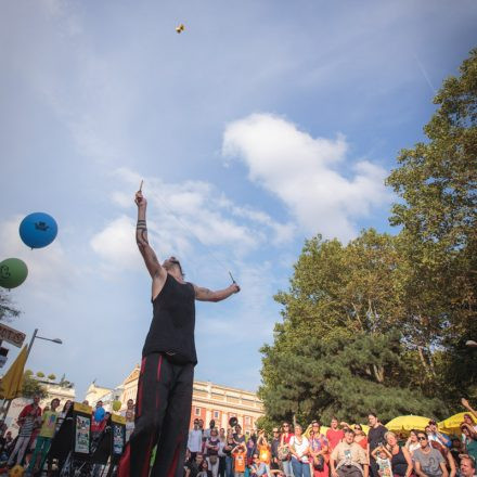 Buskers Festival Day 2 Part 2 @ Karlsplatz