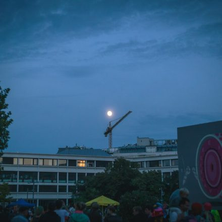 Buskers Festival Day 3 Part 1 @ Karlsplatz