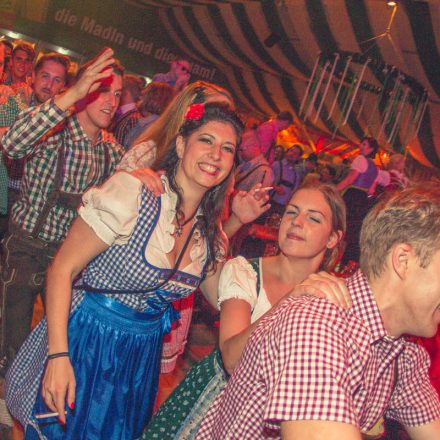 Wiener Wiesn Fest 2014 Tag 2 @ Kaiserwiese