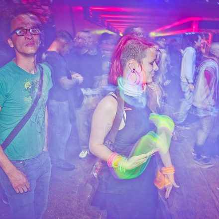 Rave on @ Fluc