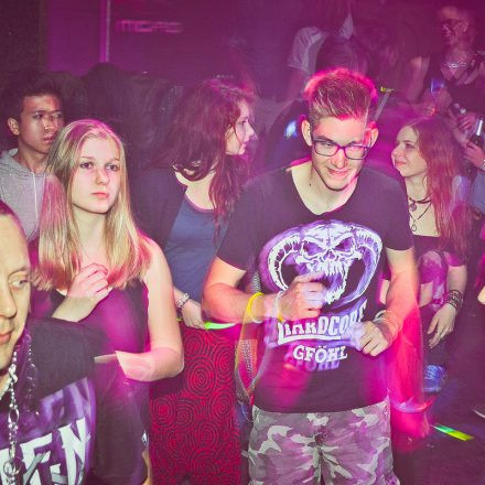 Rave on @ Fluc