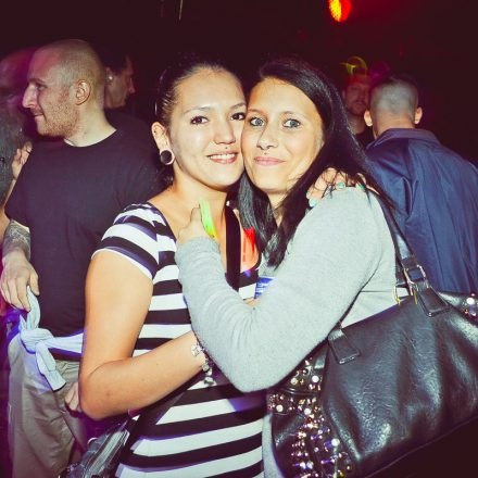Rave on @ Fluc